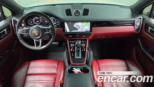 Porsche Cayenne — интерьер