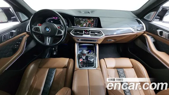 BMW X5M — интерьер