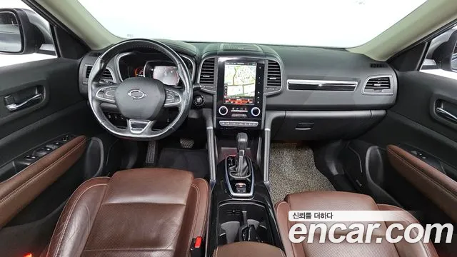Renault Korea QM6 — интерьер