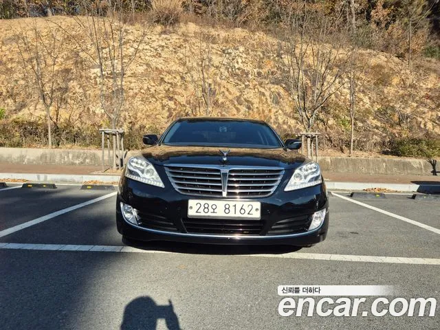 Hyundai Equus