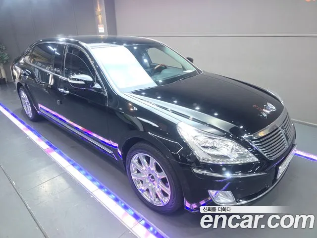 Hyundai Equus