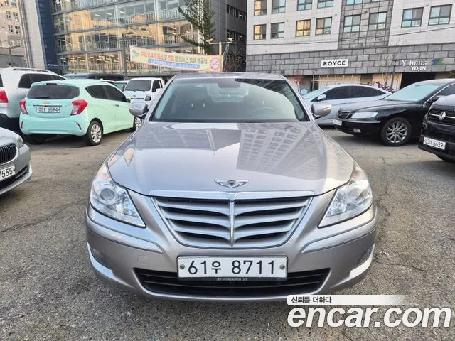 Hyundai Genesis
