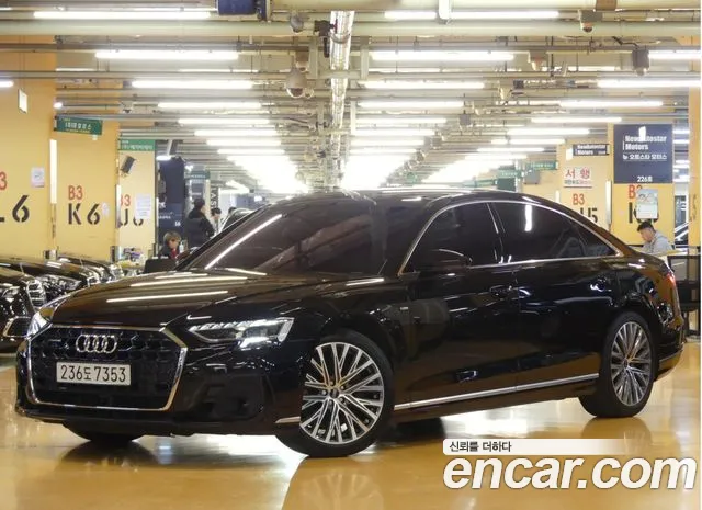 Audi A8