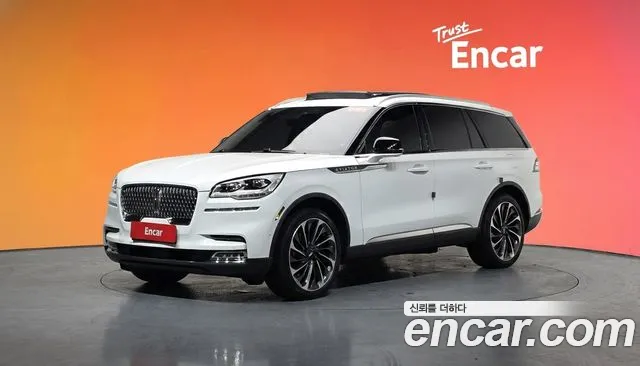 Lincoln Aviator