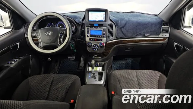 Hyundai Santa Fe — интерьер
