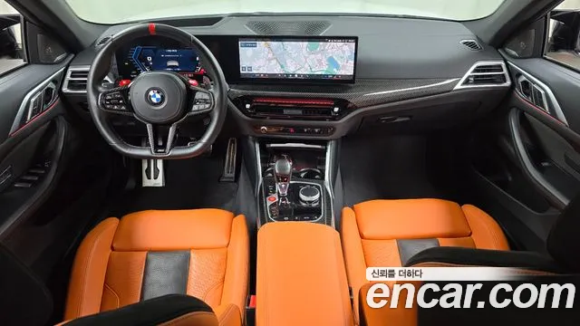 BMW M4 — интерьер