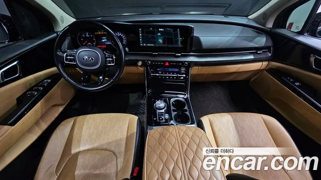 Kia Carnival — интерьер