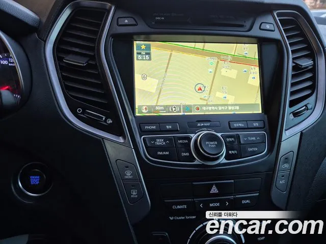 Hyundai Santa Fe — интерьер