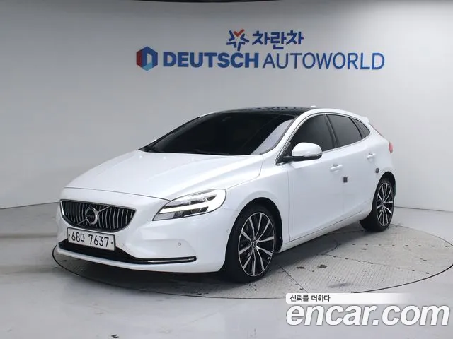 Volvo V40