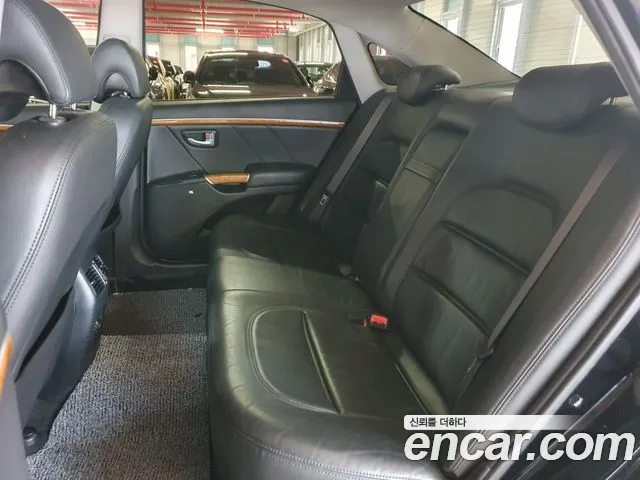 Hyundai Grandeur — интерьер