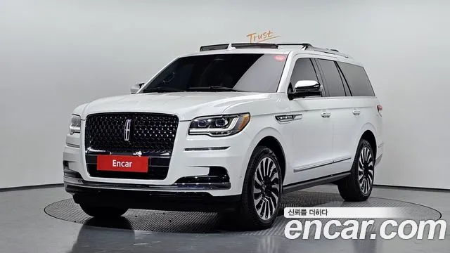 Lincoln Navigator