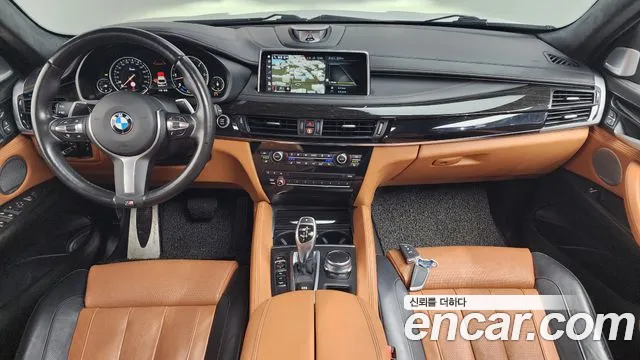 BMW X6 — интерьер