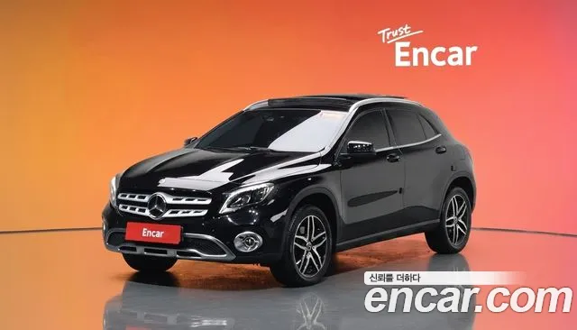 Mercedes-Benz GLA-класс