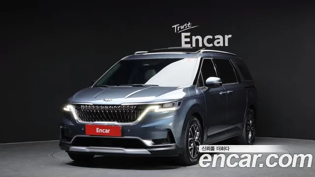 Kia Carnival — экстерьер