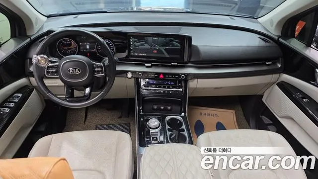 Kia Carnival — интерьер