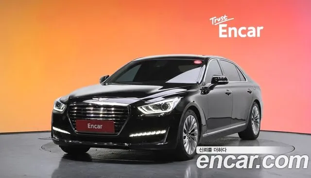 Genesis EQ900