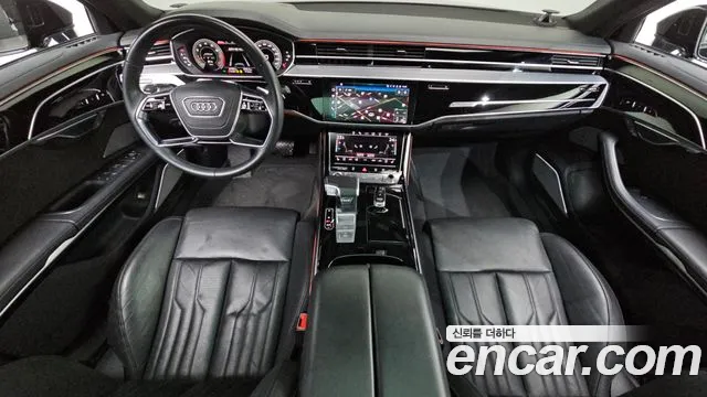 Audi A8 — интерьер