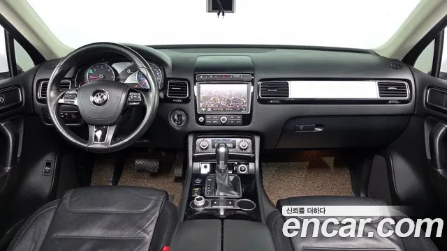 Volkswagen Touareg — интерьер