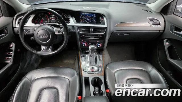 Audi A4 — интерьер