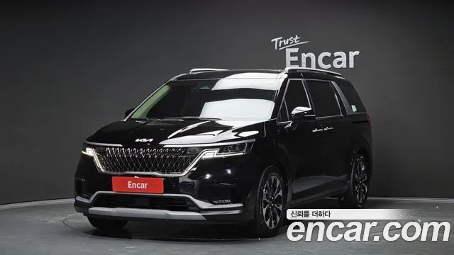 Kia Carnival — экстерьер