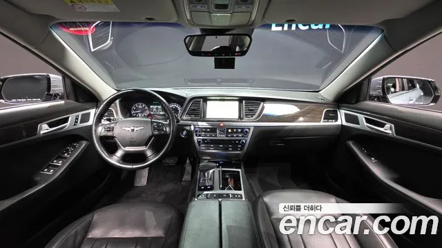 Genesis G80 — интерьер