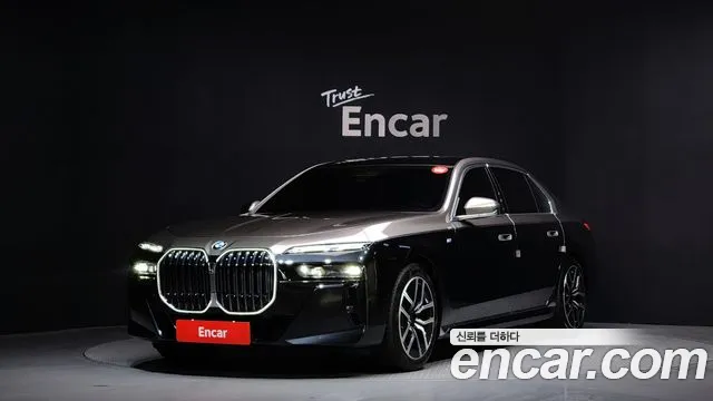 BMW 7 серия