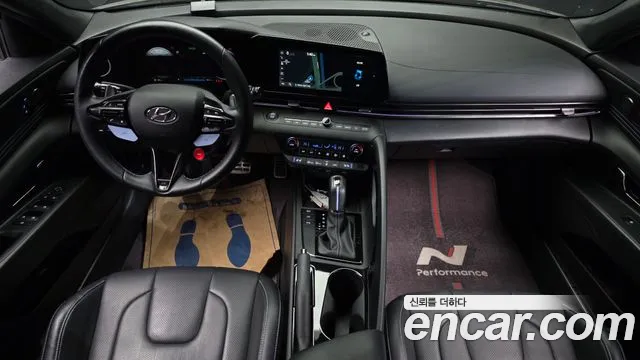 Hyundai Elantra — интерьер