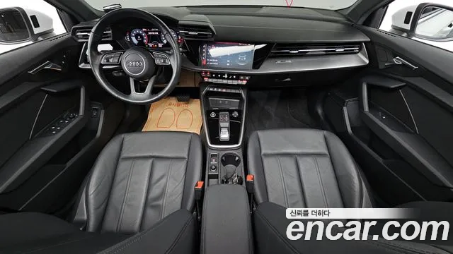 Audi A3 — интерьер