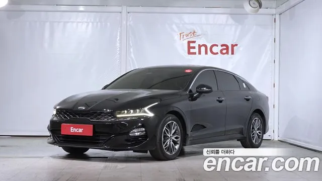 Kia K5 — экстерьер