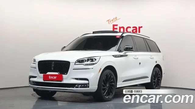 Lincoln Aviator