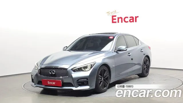 Infiniti Q50