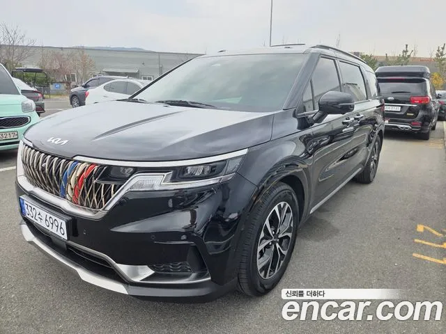 Kia Carnival — экстерьер