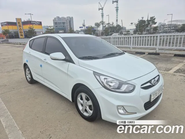 Hyundai Accent