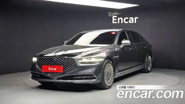 Genesis G90