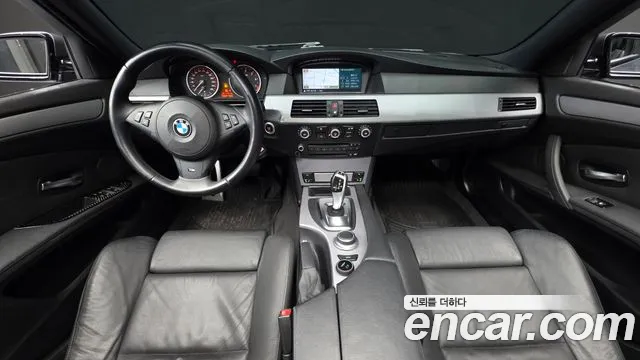 BMW 5 серия — интерьер