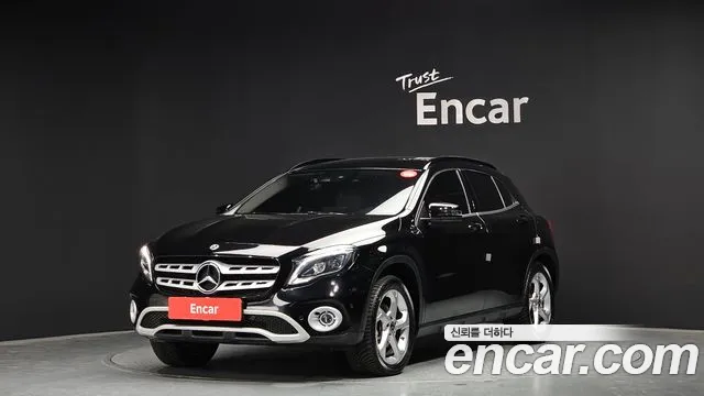 Mercedes-Benz GLA-класс