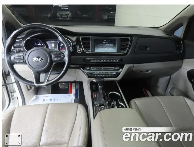 Kia Carnival — интерьер