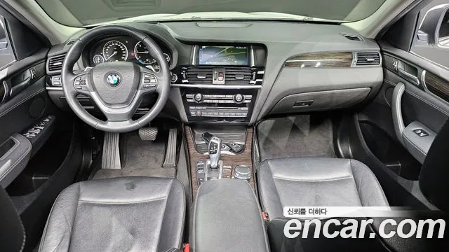 BMW X4 — интерьер