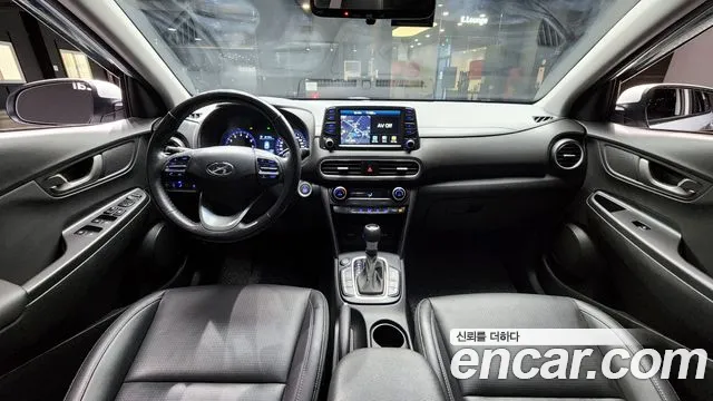 Hyundai Kona — интерьер