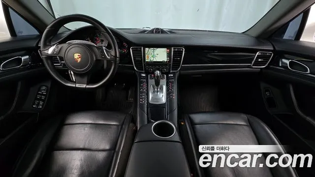 Porsche Panamera — интерьер