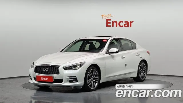 Infiniti Q50