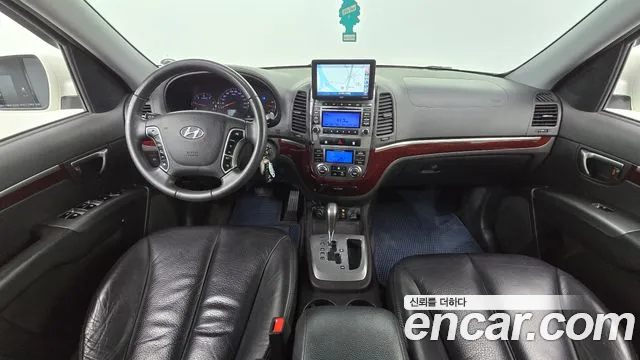 Hyundai Santa Fe — интерьер