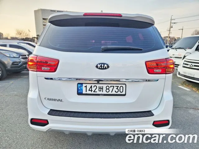 Kia Carnival — интерьер