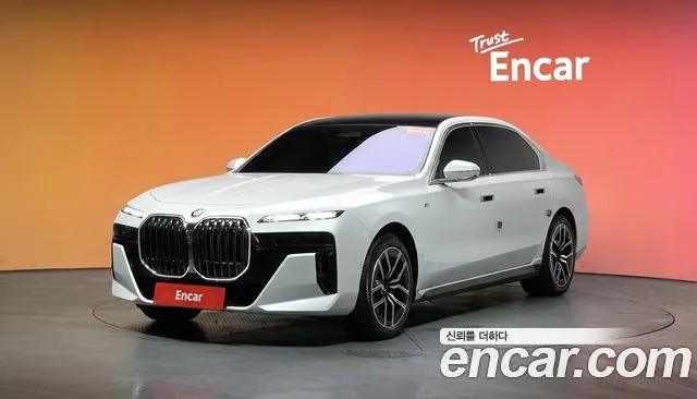 BMW 7 серия