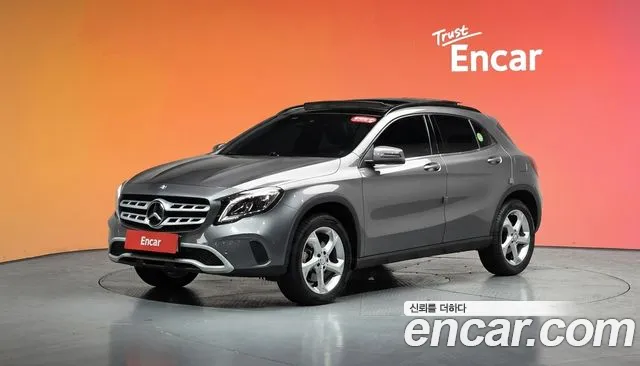 Mercedes-Benz GLA-класс
