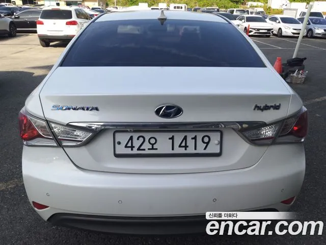 Hyundai Sonata — интерьер