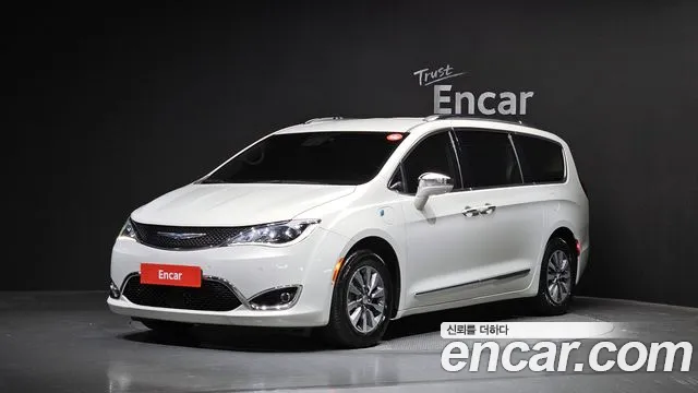 Chrysler Pacifica