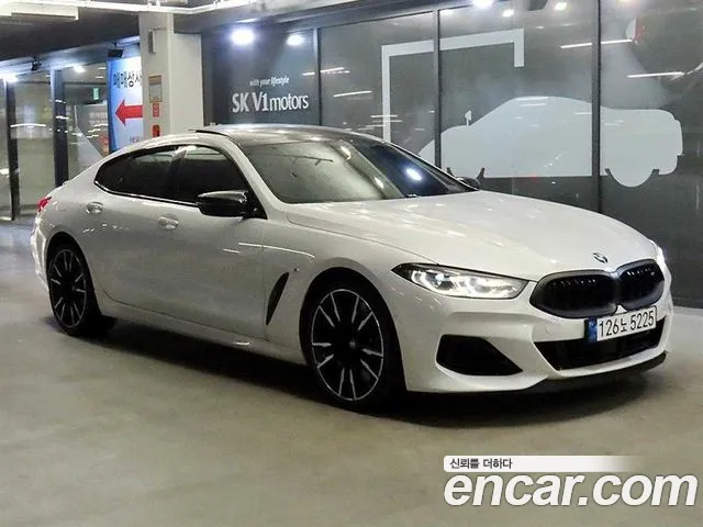 BMW 8 серия