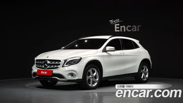 Mercedes-Benz GLA-класс