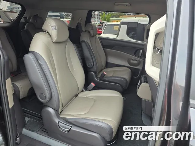 Kia Carnival — интерьер